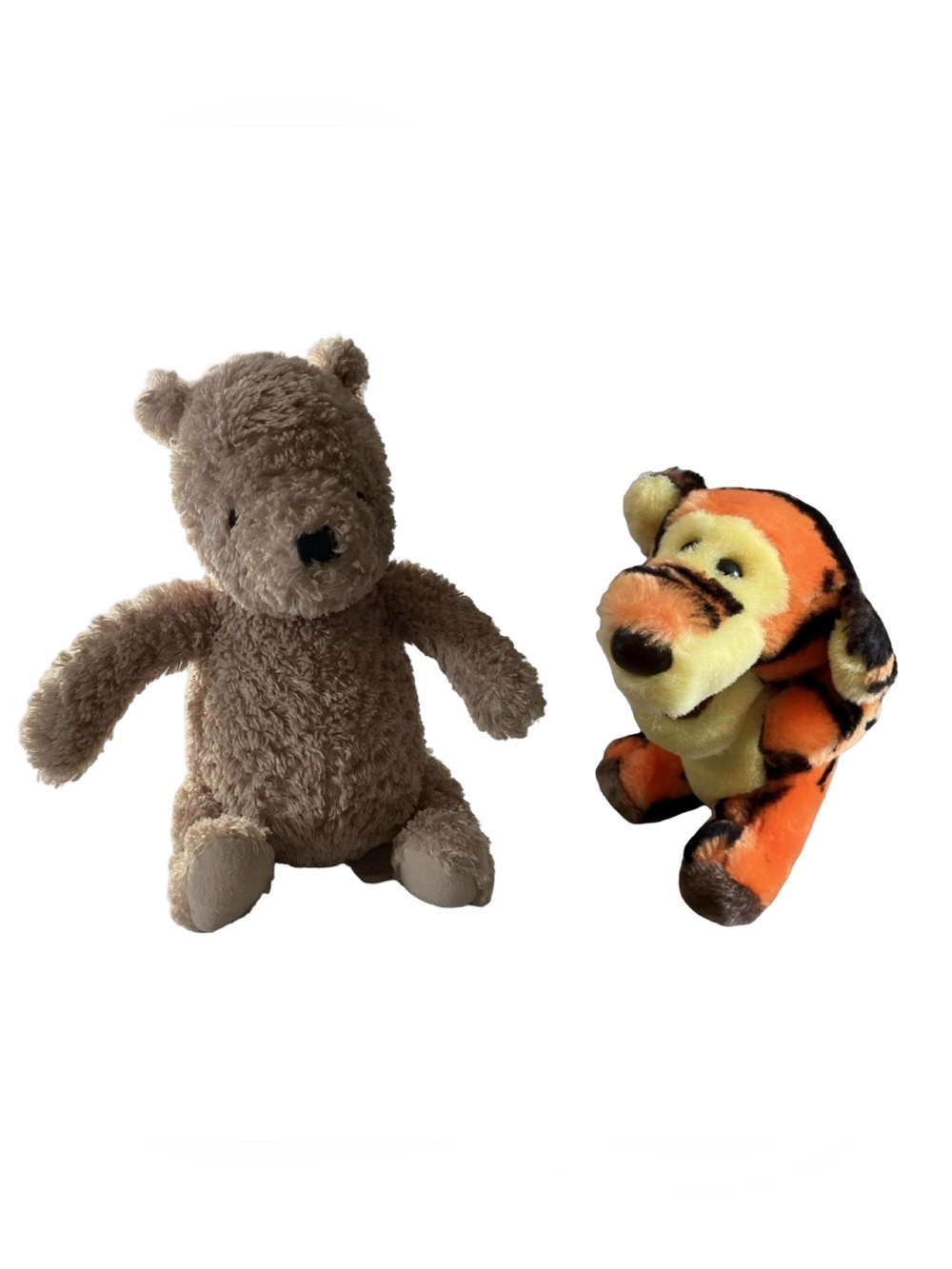 VTG Winnie The Pooh Plush Lot Of 2 Classic Pooh Bear 8” Disney World Tigger 6”